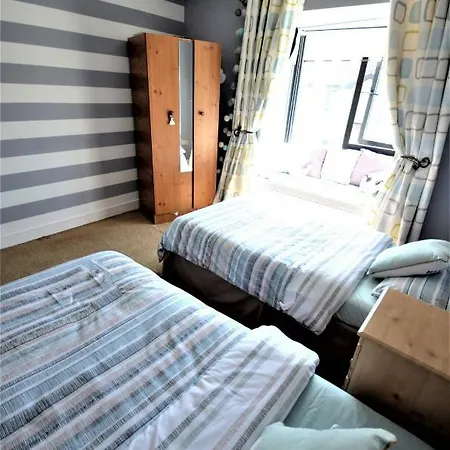 Clearwater Cove Rosslare Strand Co. Wexford 4 Bedroom Sleeping 8 Holiday home *